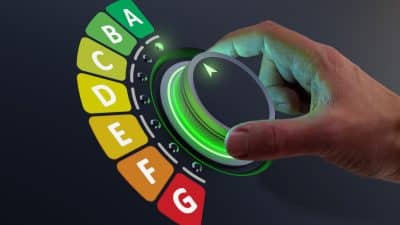 Energy efficiency rating labels promoting low consumption and efficient products to reduce carbon footprint. Lower CO2 emissions with efficient home and appliances. Green eco-friendly business. efficacité énergetique EMOS